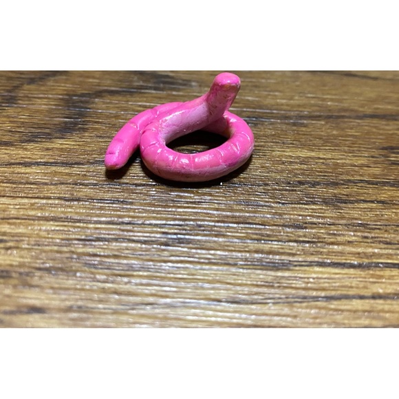 Jeremey the worm he is made from clay perfect for your home or garden - Picture 1 of 2